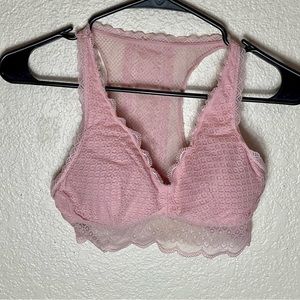 AERIE AMERICAN EAGLE pink lace racerback
bralette padded medium